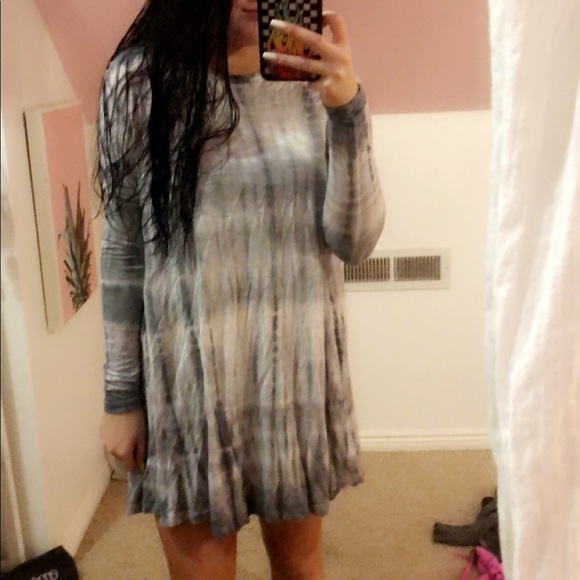 Grey/blue tie-dye mumu dress - Picture 2 of 3